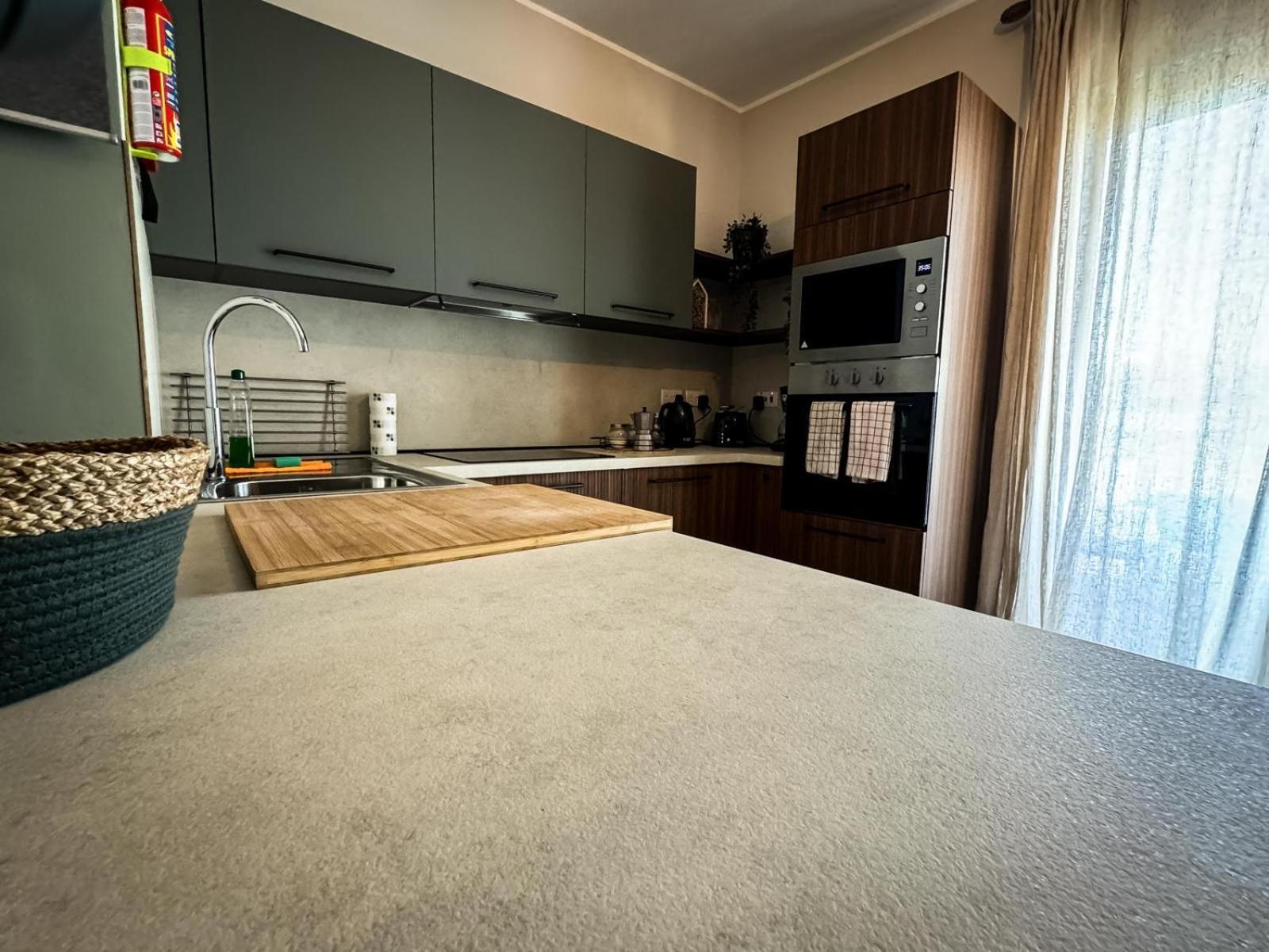 Centrally Located, Well Equipped, Stylish Flat. St. Paul's Bay